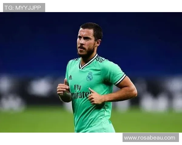 足球明星的妻子们谁最美丽一探究竟让我们来看看这些足球巨星的另一半