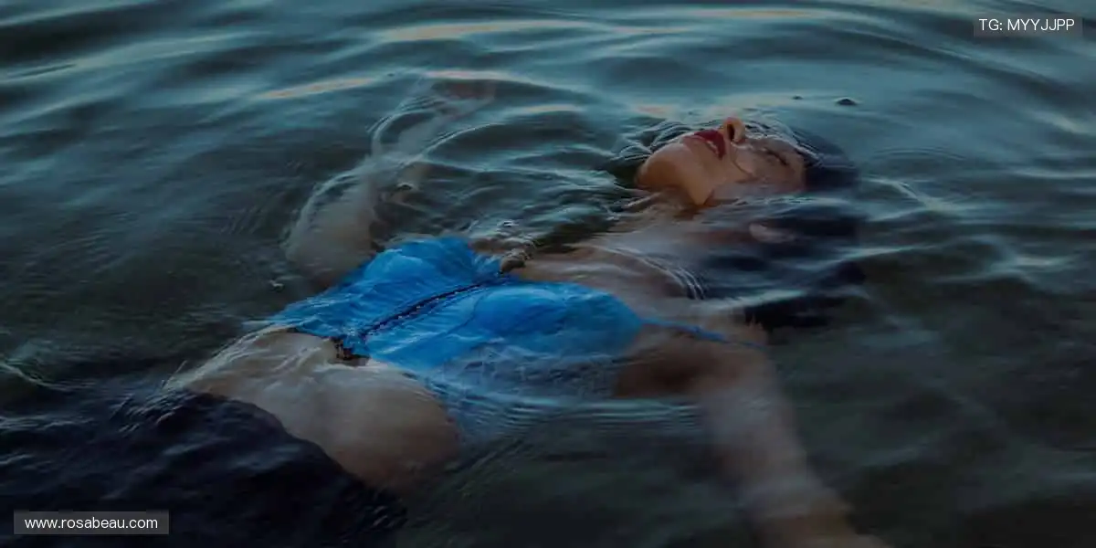 👟潮流单品，让运动成为时尚符号！